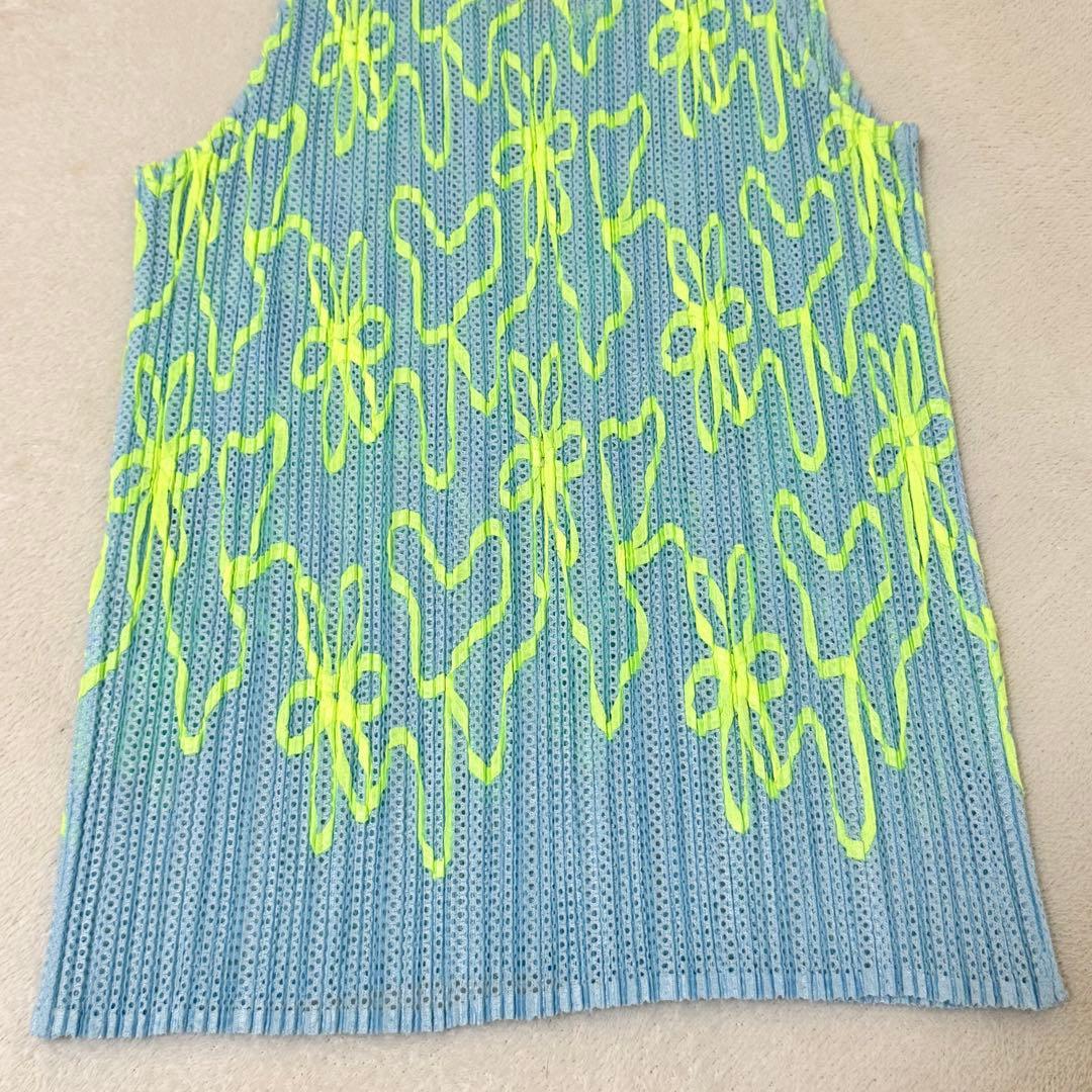 極美品✨PLEATS PLEASE 花柄　水色　花柄　ノースリーブ　メッシュ