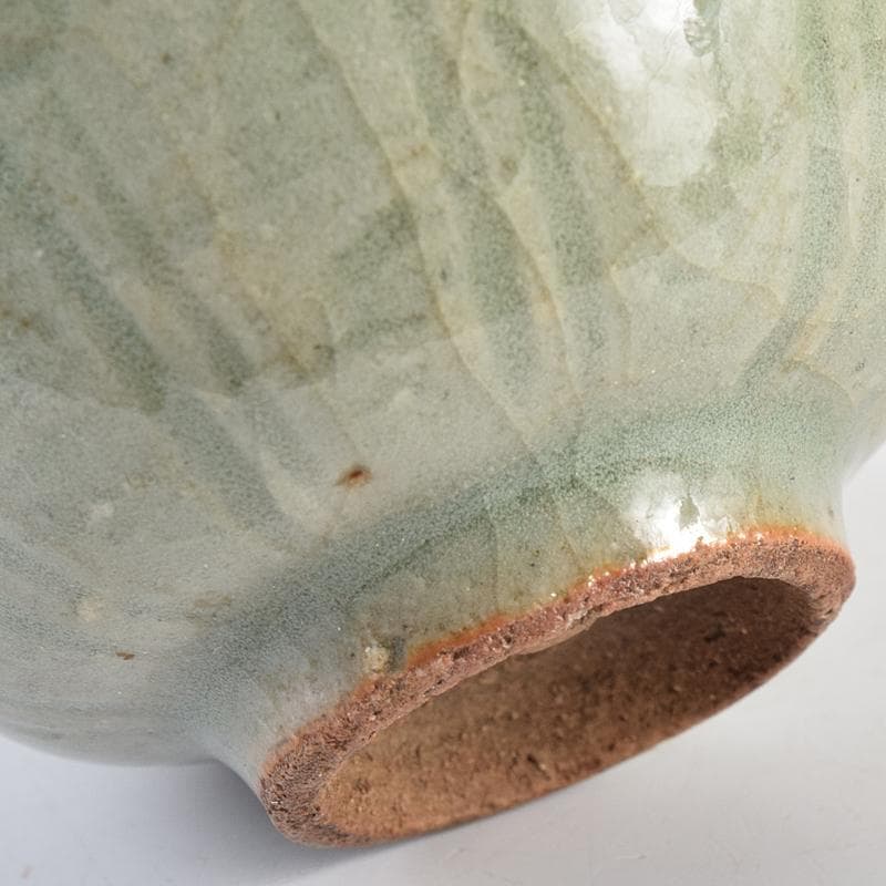 中国南宋哥窯金糸鉄線刻蓮弁文盃金継直し時代箱付VR7717