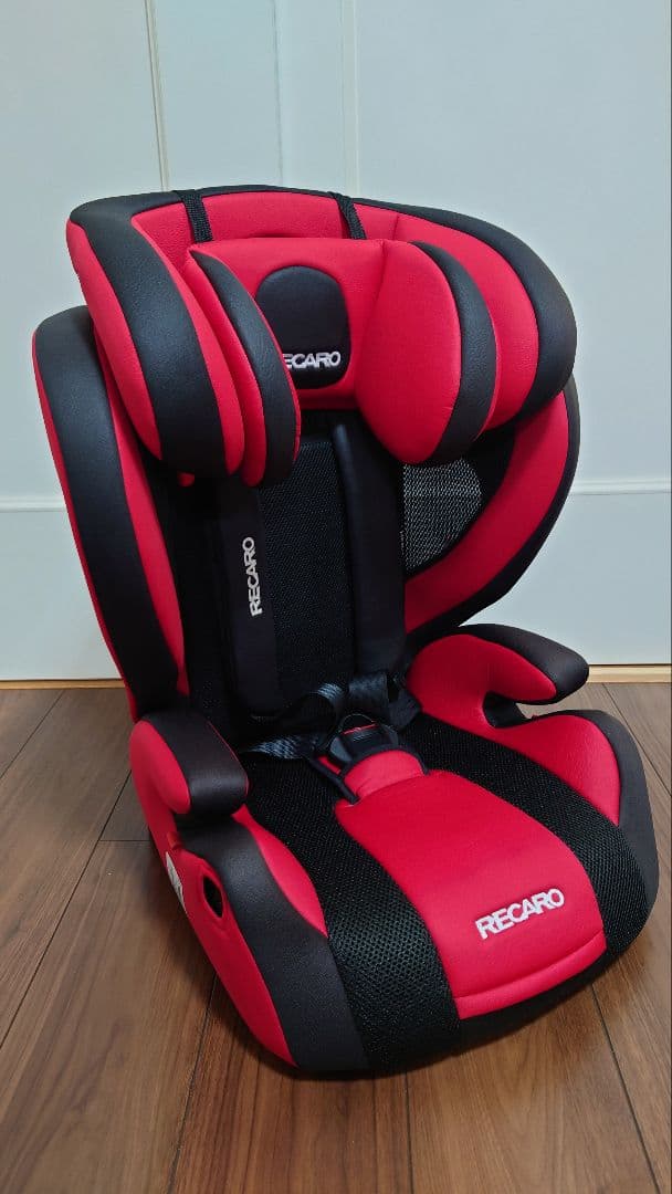 【ほぼ新品】Recaro Start-J1 ジュニアシート Roto Black