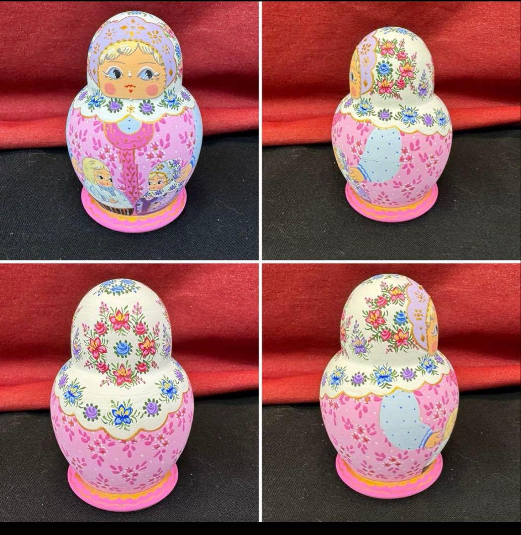 アーティスト オリガ ミッチィナ作品。マトリョーシカ。やや小さなタイプ。