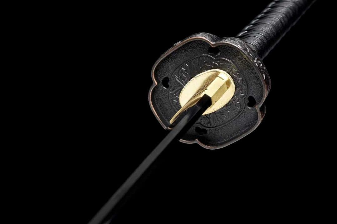 【黒獅子刀】古兵器 武具 刀装具 日本刀　模造刀 居合刀 武士道 鑑賞用 美術刀