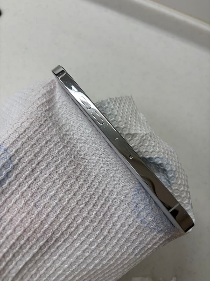 iPhone 14Pro シルバー　256GB SIMフリー