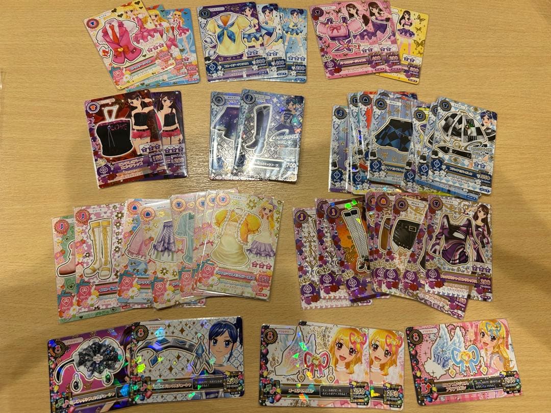 アイカツ！ データカードダス カード 第1弾 データカードダス アイカツ！』 2014シリーズ 第1弾 2013年10月より