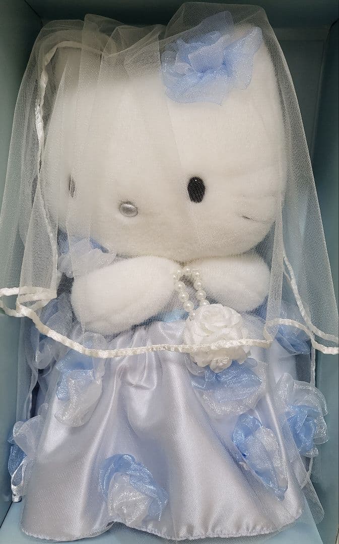 ハローキティ キティちゃん vivitix ウェディングドレス