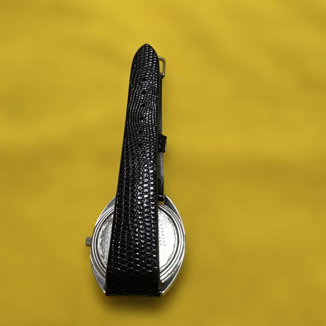 UNIVERSAL GENEVE WHITE SHADOW 自動巻き時計稼働品