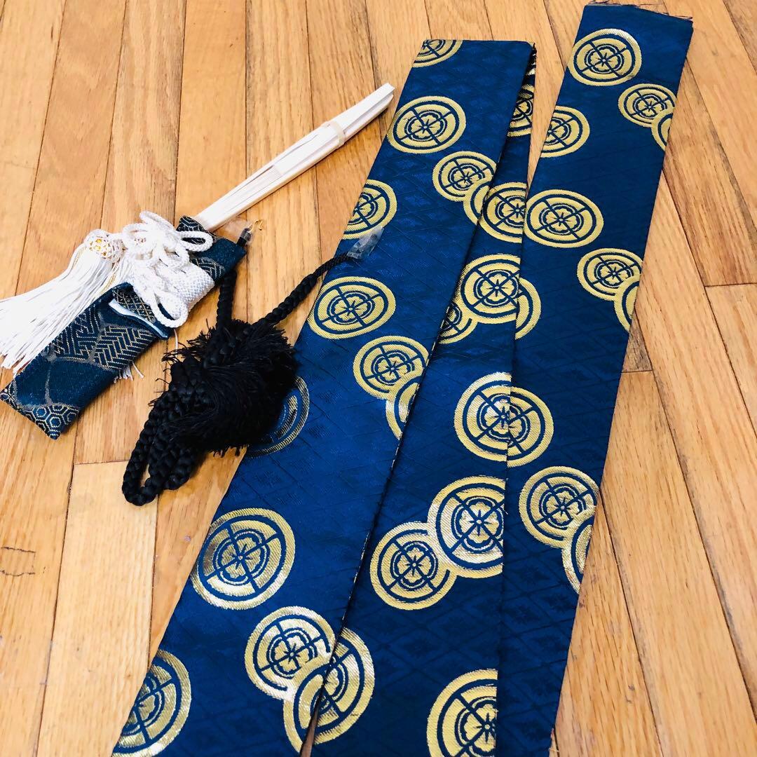 七五三　男の子‼️着物・羽織・袴⭐︎完全フルセット⭐︎鷹金彩煌びやか極めてる銘品