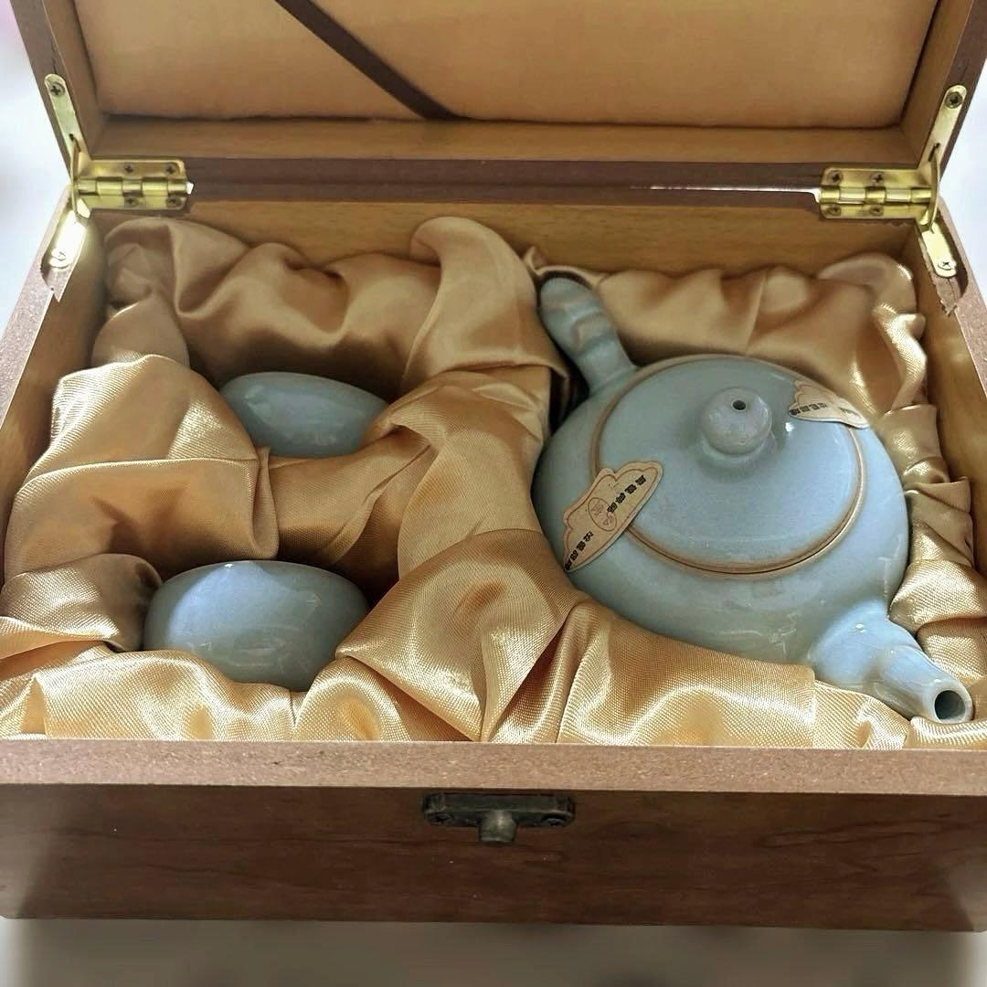 中国 汝窯 青磁 茶器セット 急須＋湯呑2客 証書・共箱付き - メルカリ