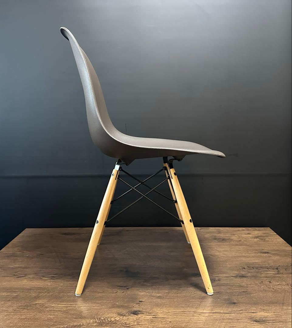 HERMAN MILLER ハーマンミラー イームズ サイドシェルチェア