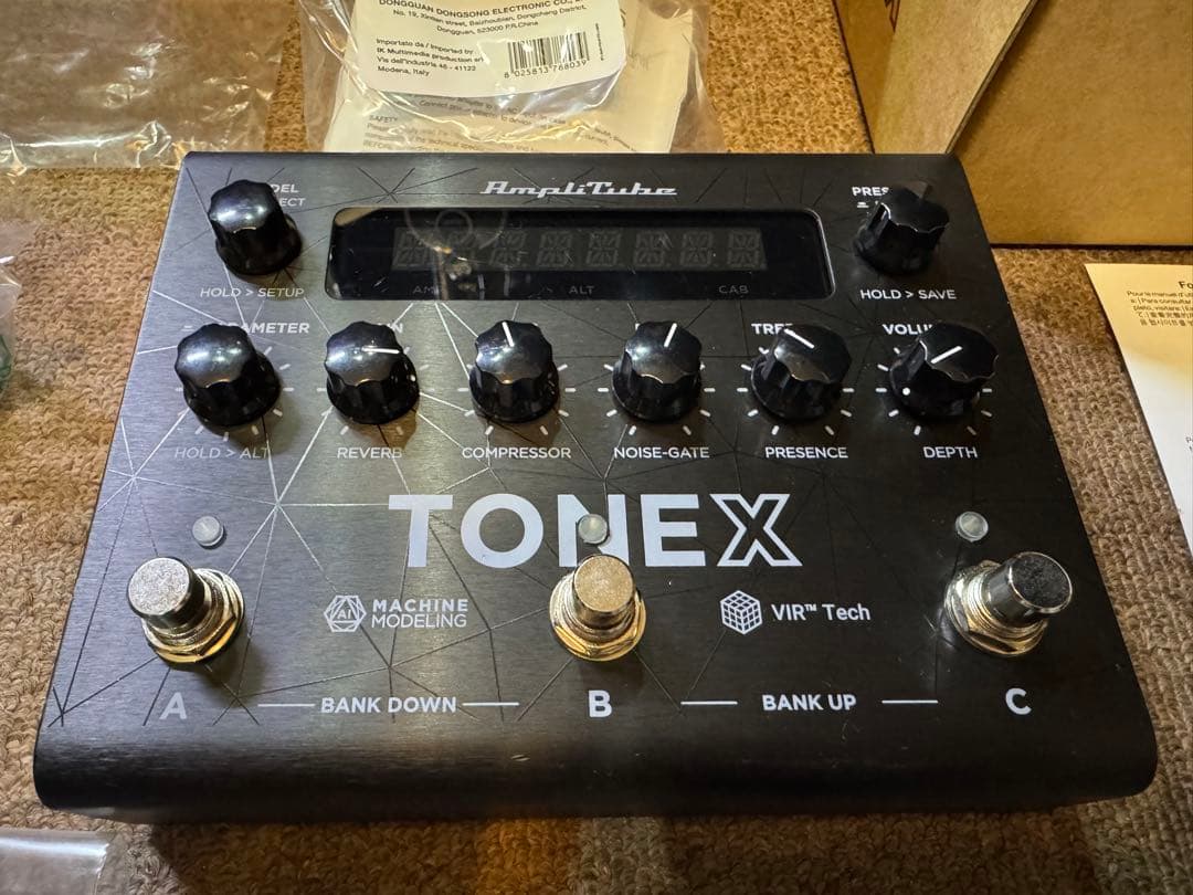 ギター IK MULTIMEDIA / AmpliTube TONE X PEDAL