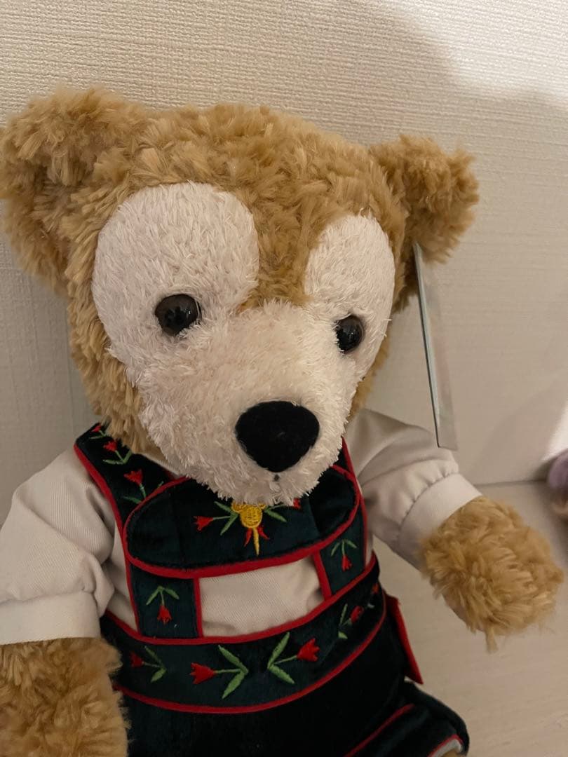 アメリカディズニーパーク購入　　　　　　　ダッフィー未使用タグ付　別売り服着用