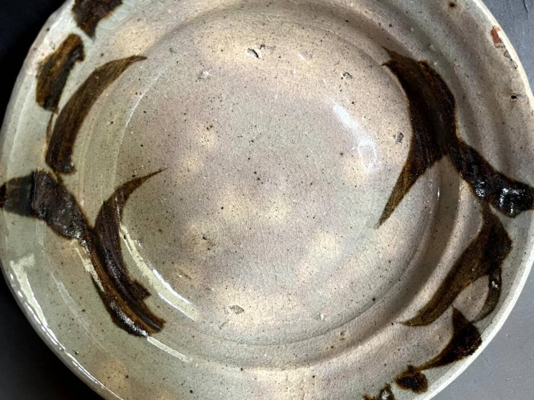 鉢□絵唐津 花唐草紋 菓子器 三つ足平鉢 深皿 古