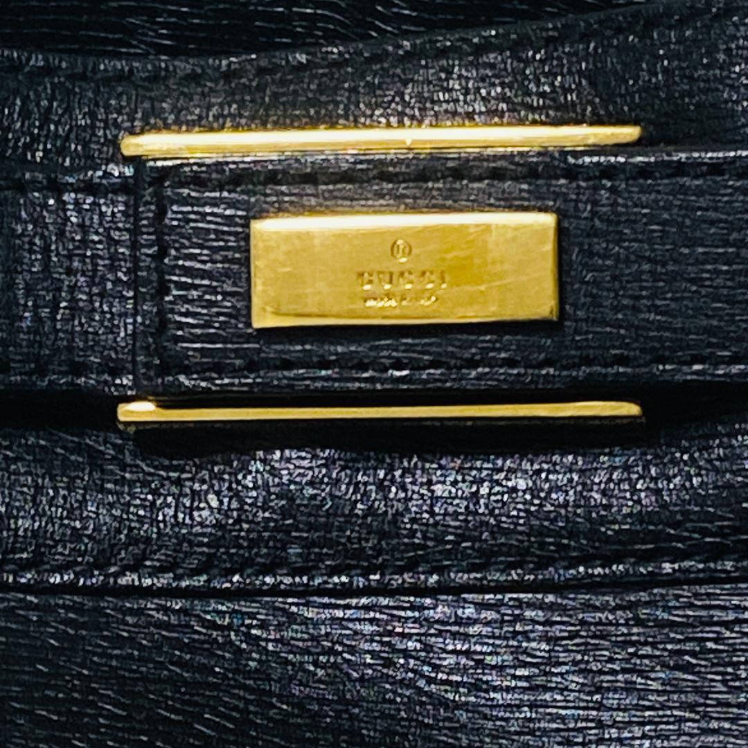 GUCCI グッチ ビジネスバッグ A4収納可 ゴールド金具 黒 レザー 自立