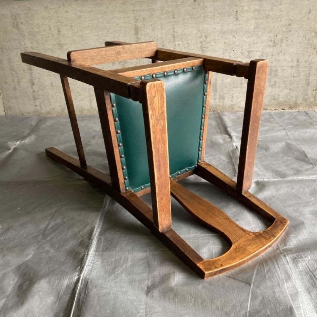 古い味のある子供椅子 ハイチェア 木製 飾り台 緑色 家具 レトロ