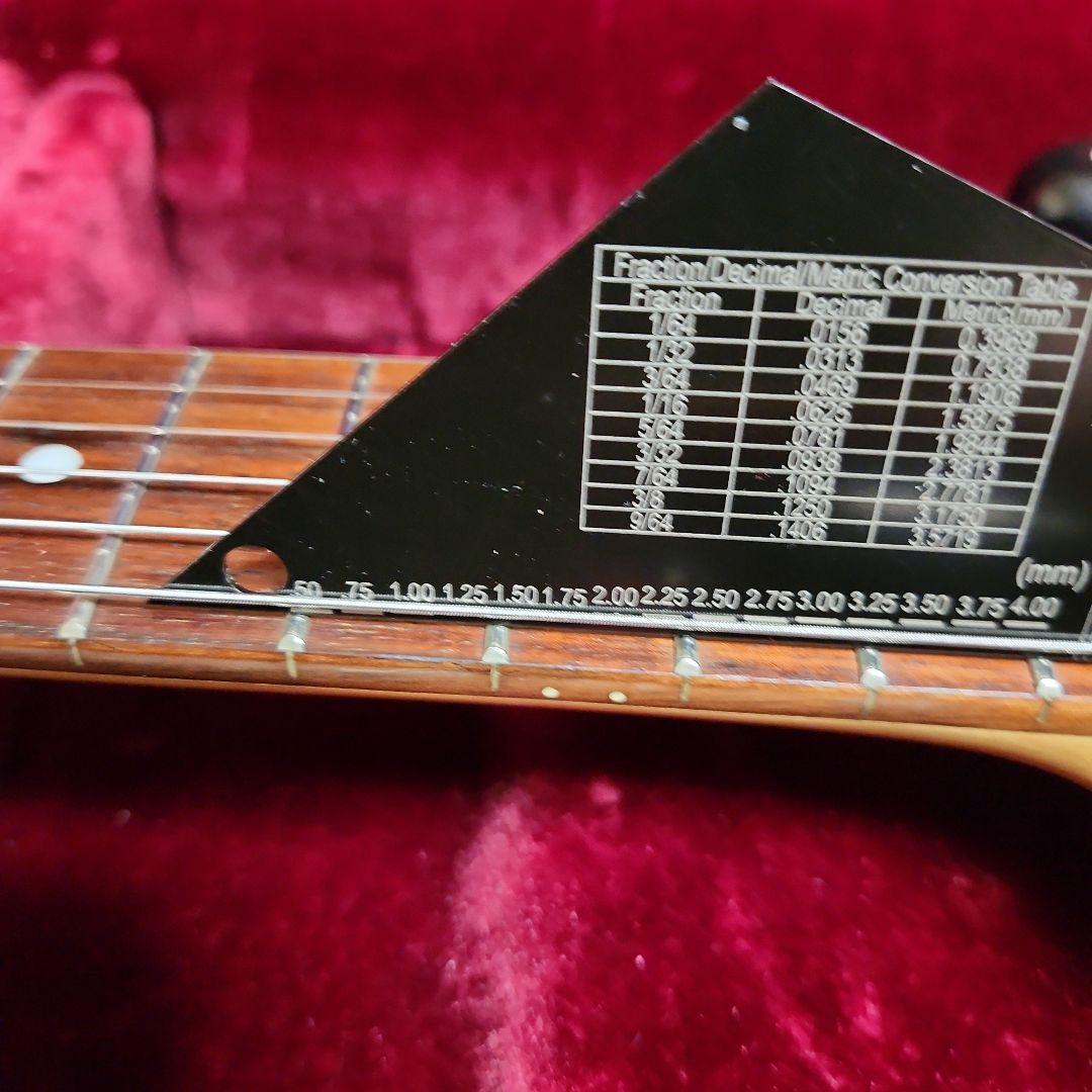 週末セール分解整備済みFender homage ストラトタイプ ワインバースト