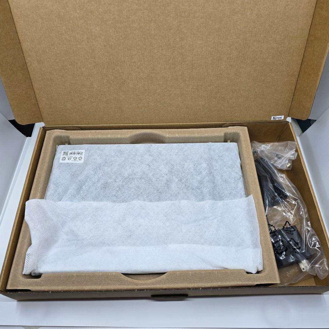 【新品同様】【1.23Kg】Swift Edge 16/Ryzen 5/16GB