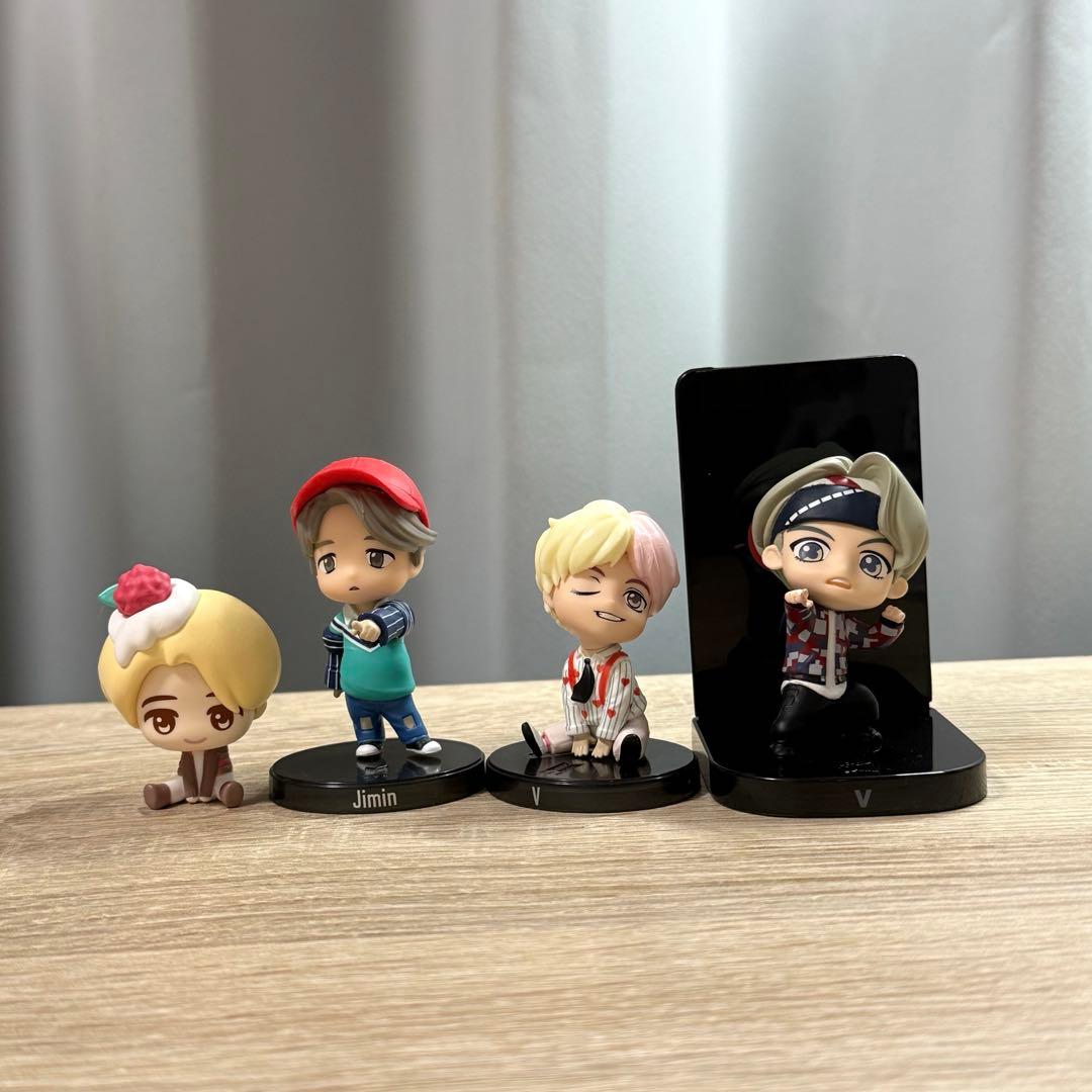 BTSフィギュア4体セット V テテJIMIN ジミン - メルカリ