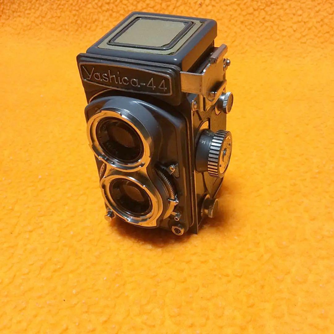 YASHICA-44 高品質 二眼レフカメラ ヤシカ □ ヤシカ Yashica-44 二眼