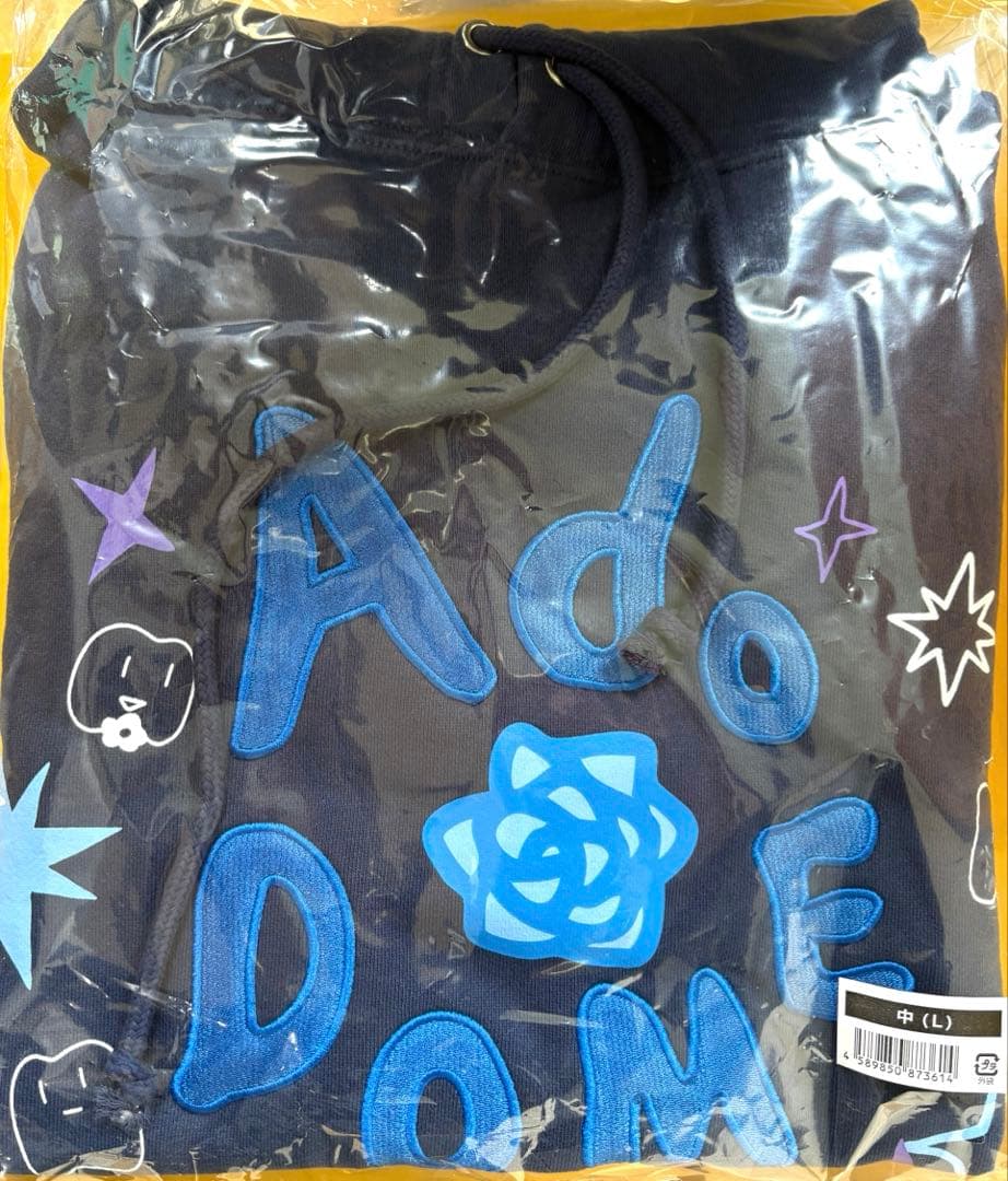 ファッショナブル「よだか」フーディー　Ado　ドームツアー 中(Lサイズ) ファッショナブル「よだか」フーディー Ado ドームツアー 中(L) Ado