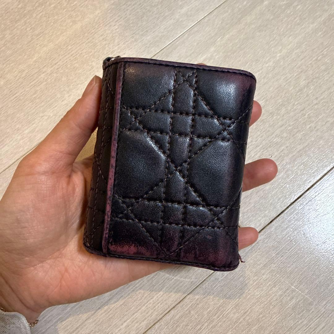 Lady Dior Lotus ウォレット　カナージュラムスキン