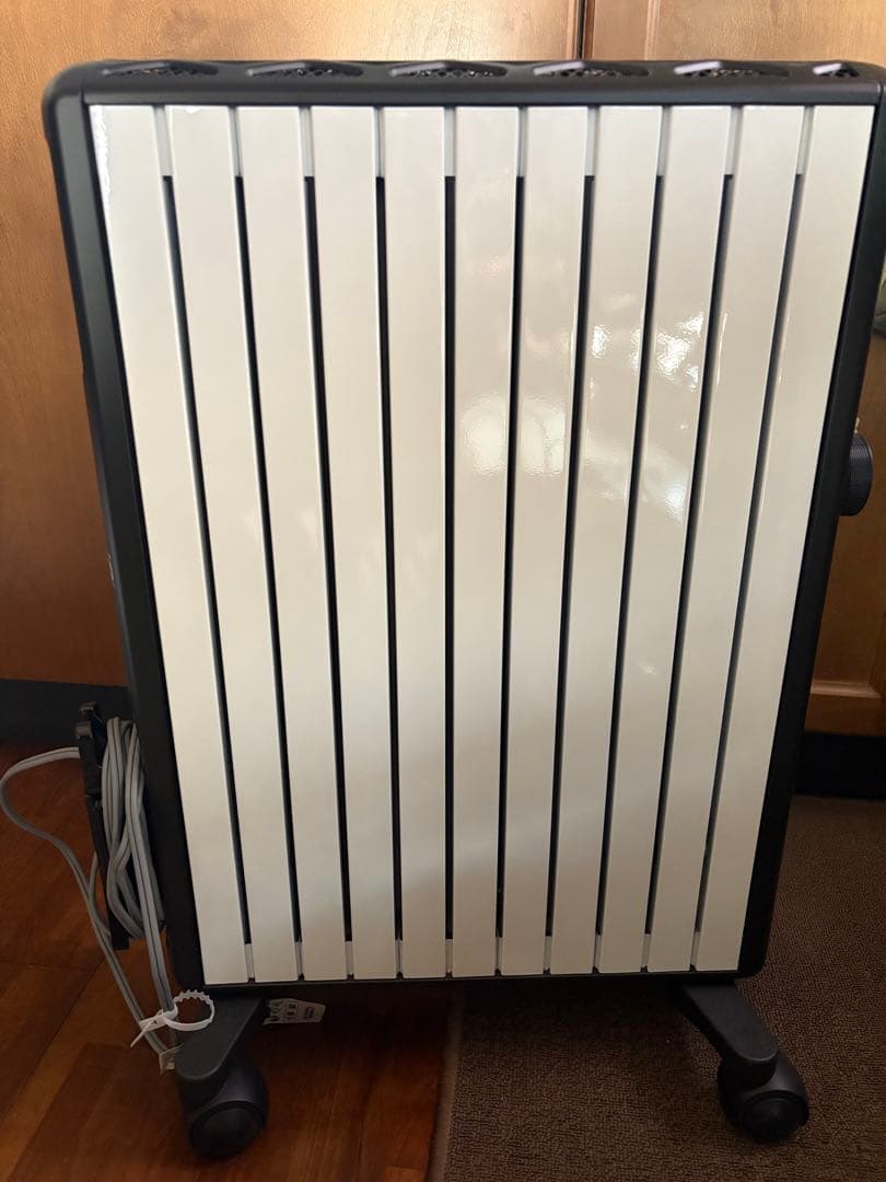 2024年製　デロンギ 2024年製】delongi デロンギ オイルヒーター