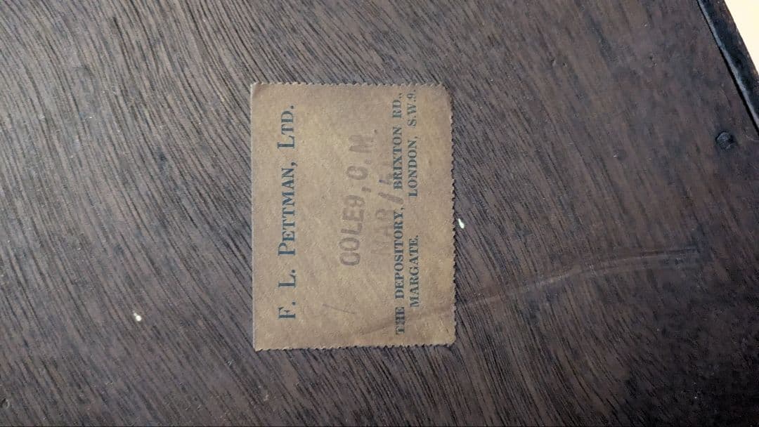 英国アンティーク◇オーバル姿見付きワードローブ イギリス ビンテージ家具