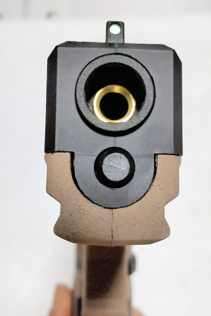 Carbon 8ストライカー9S CO2 ガスブローバック 単発/連射