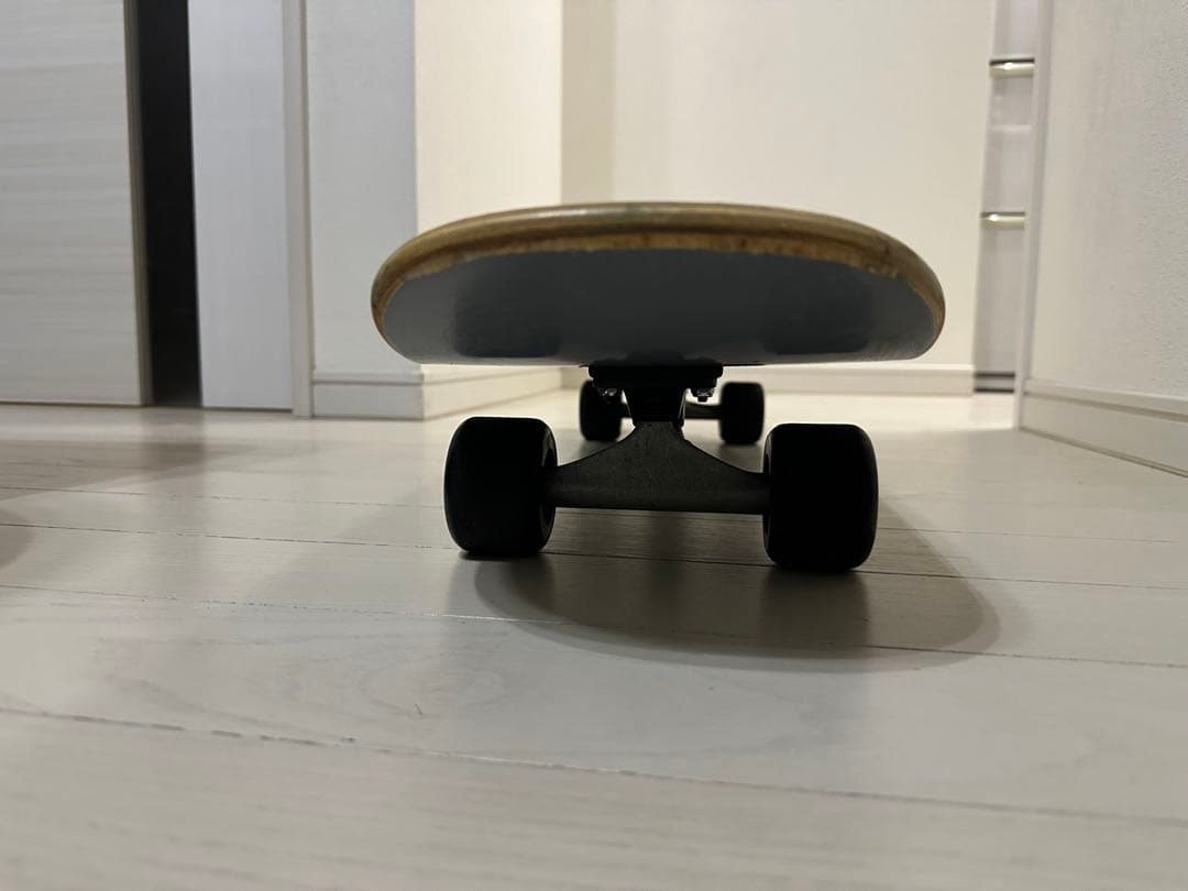 Carver スケートボード (グレー)