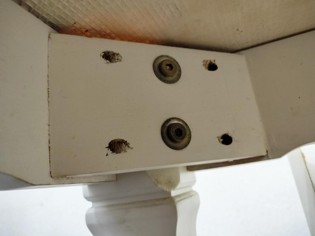 引き取り限定！分解できます。　大理石風　テーブルと椅子の５点セット