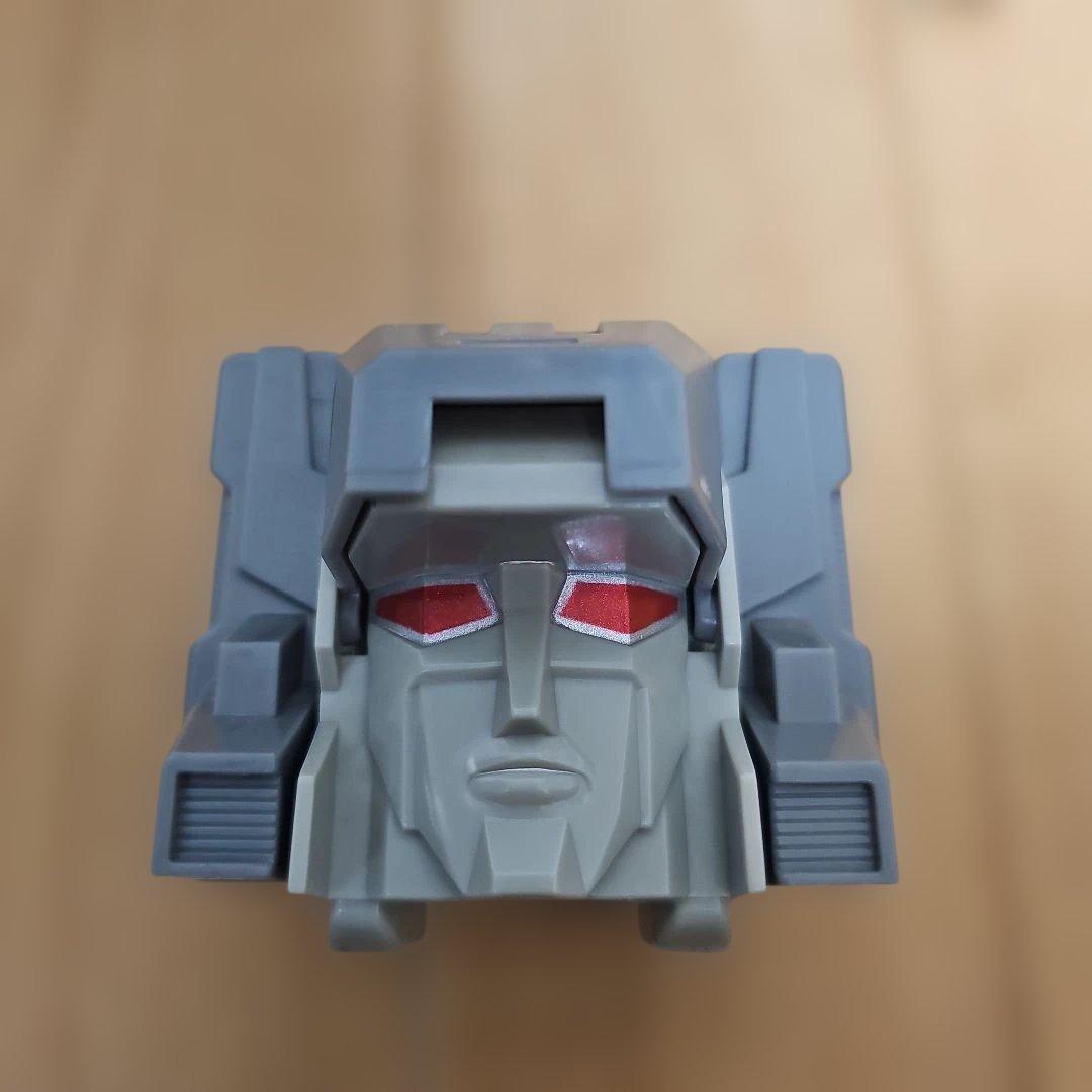 トランスフォーマー　フォートレスマキシマス