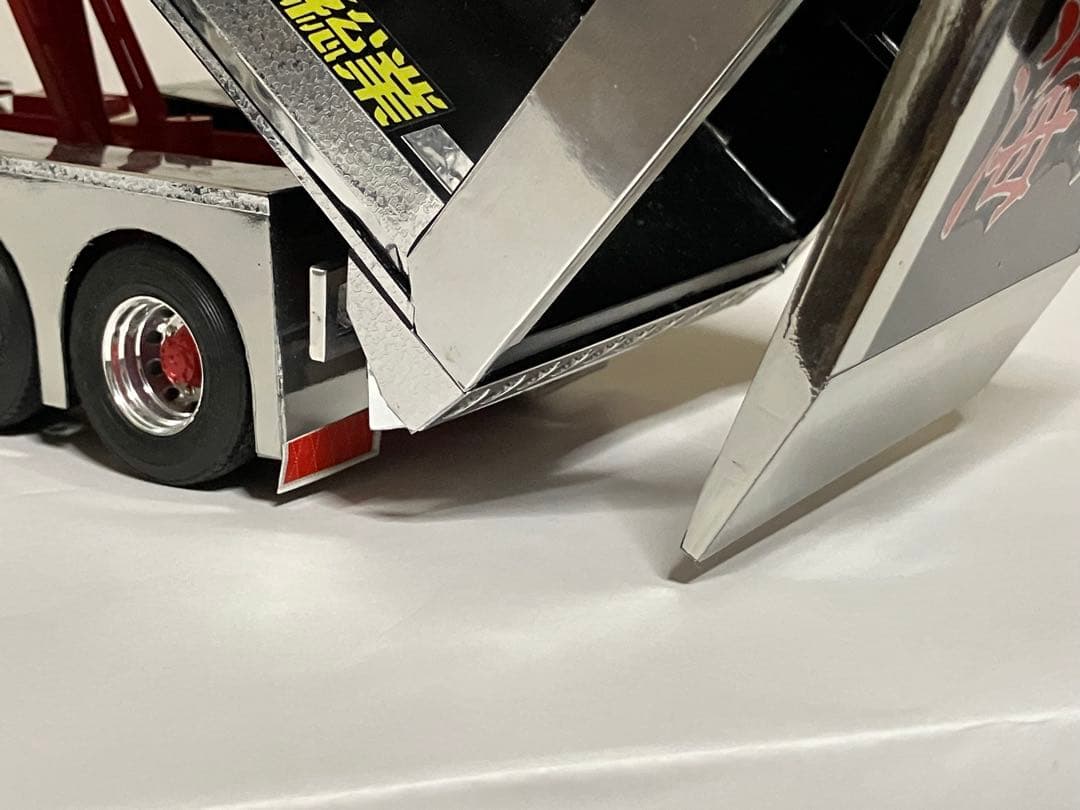 デコトラダンプ、スパグレ、デカ箱ダンプ、プラモデル1／32完成品