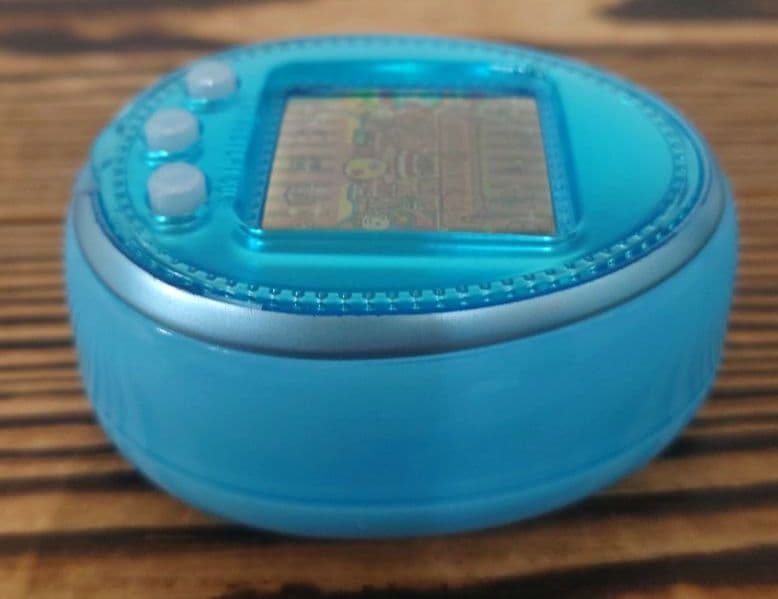 【動作確認済み】たまごっち４Uプラス【スカイブルーカラー】☆