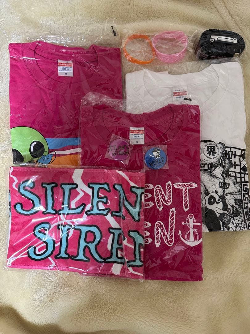 サイサイメンバー3人 直筆サインチェキ - メルカリ