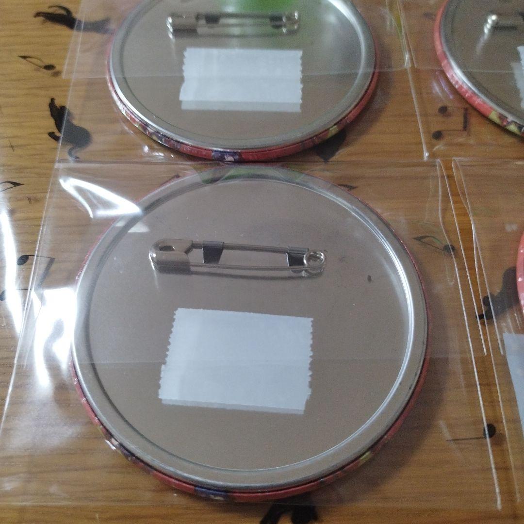 カラフルピーチ　ゆあんくん　ワンダーランド　缶バッジ　ワダラン　トレカケース