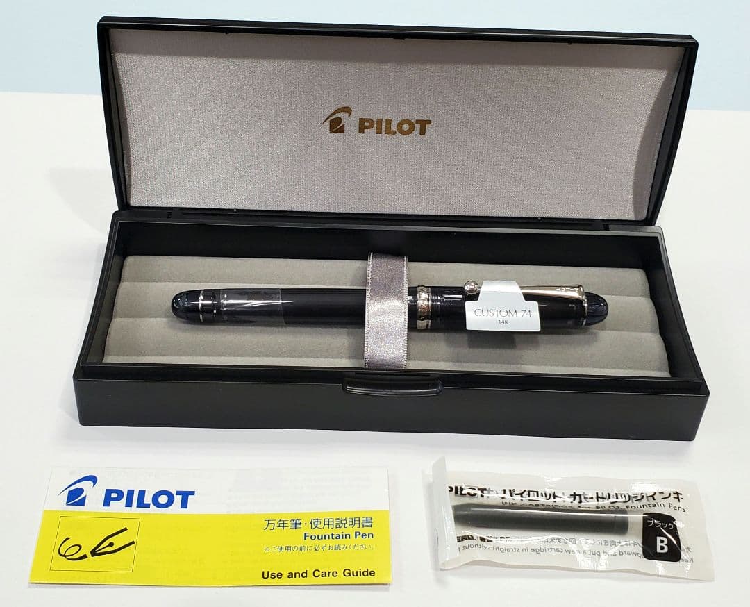 廃盤】パイロット カスタム74 万年筆(F) 14K 透明軸ブラック 文房具