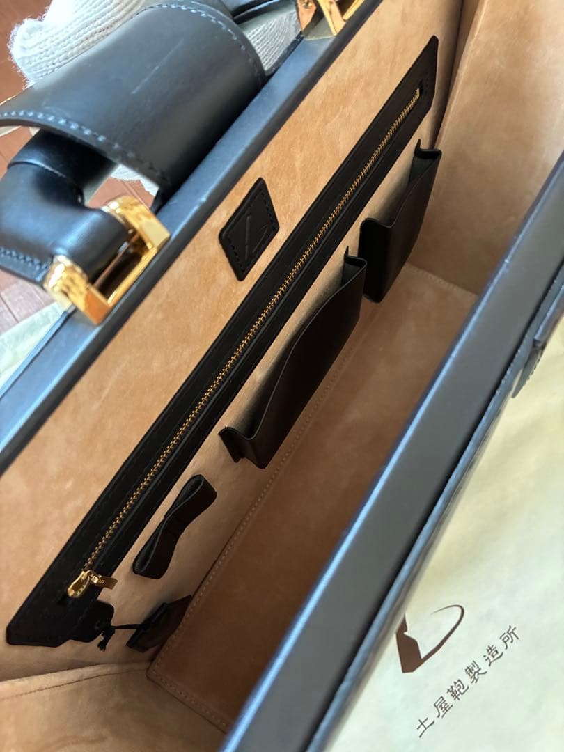 未使用 土屋鞄 ダレスバッグ Conffio 黒色