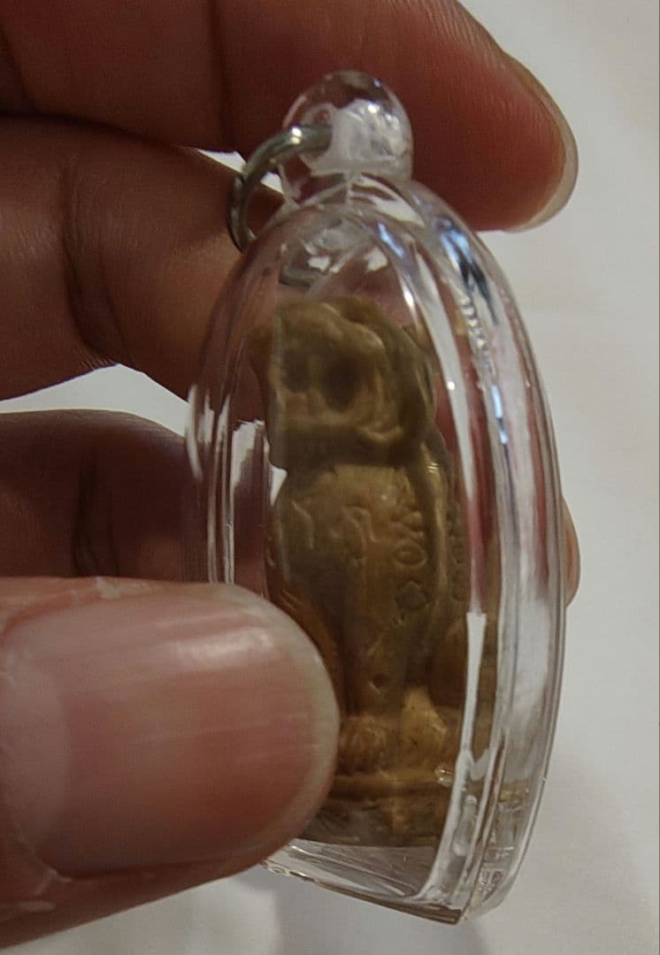 タイのお守りプラクルアン！虎の彫像！呪文入り！金運&勝負運アップ