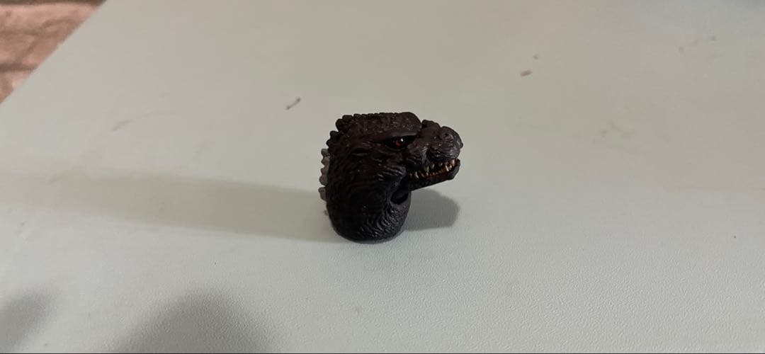 【☆もうすぐ終了！早い者勝ち！美品！】ゴジラvsキングギドラ(ハイヤトイズ)