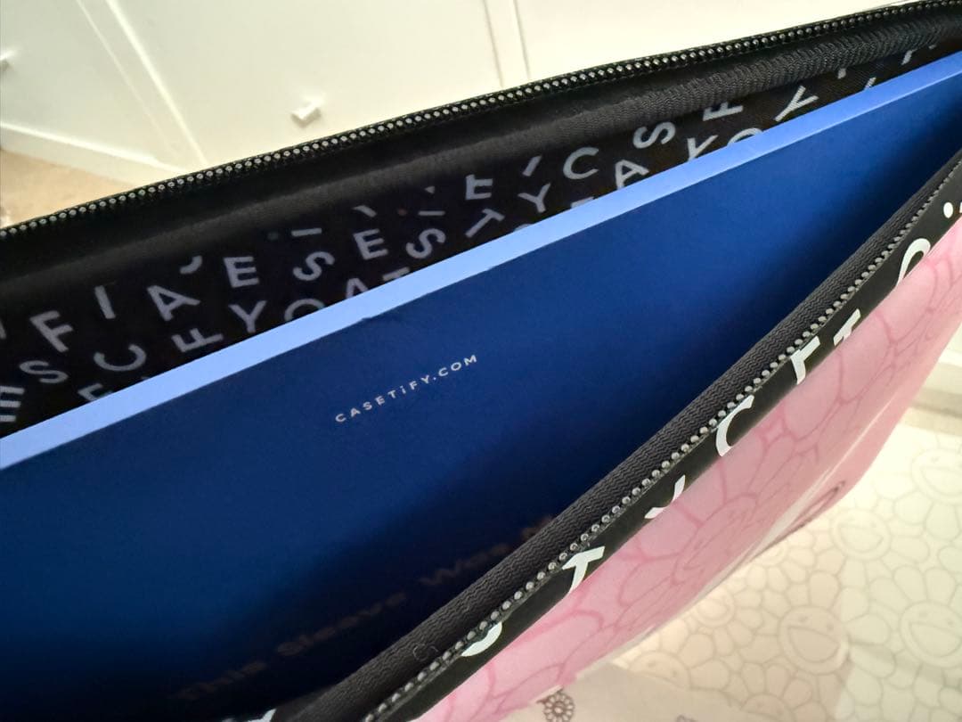 完売品】 CASETiFY 村上隆 KAKI AND KIKI PCケース