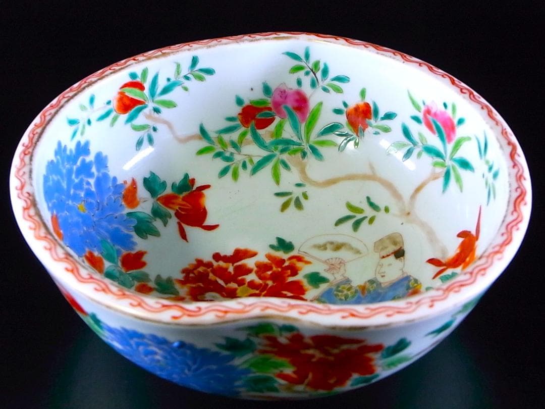 E869 】 超名品 明治元年～明治八年 八代深川栄左衛門 陽刻花々文桃形