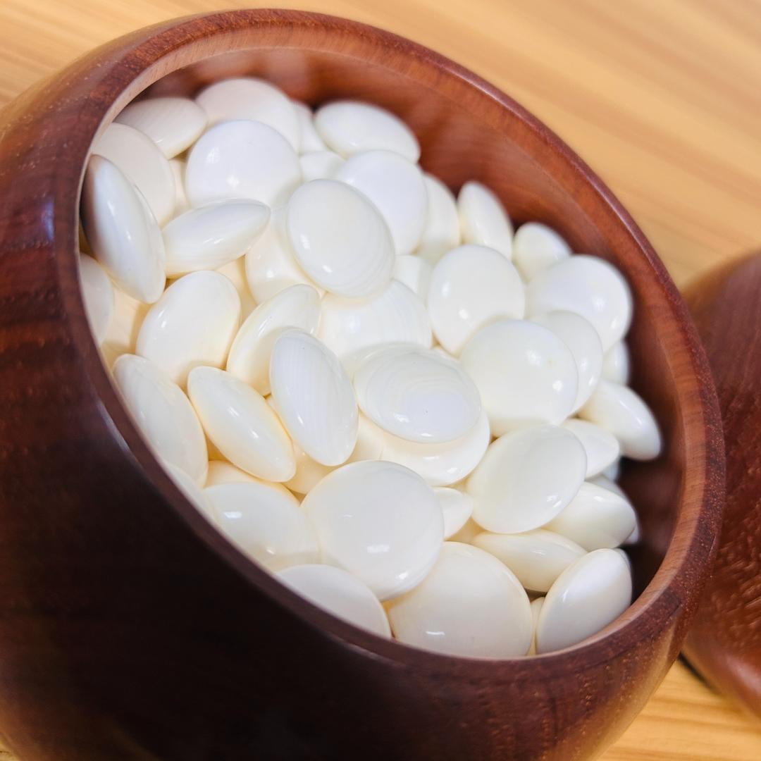 懐志作碁笥 蛤碁石 那智黒石 35~36号 白180個 + 黒179個 囲碁