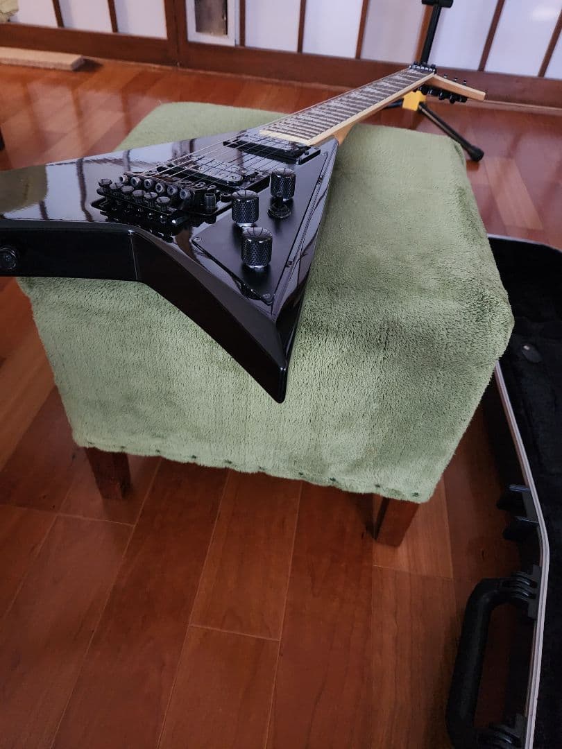 ギター Jackson RR3 Transparent Black