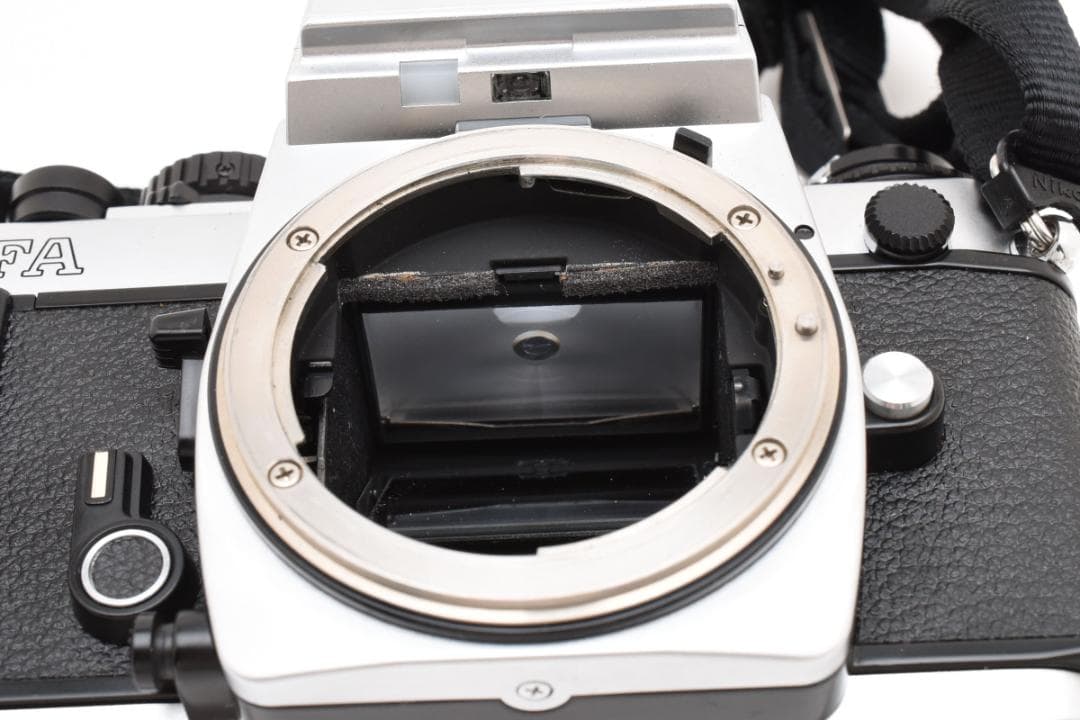 ☆各部モルト張り替え済・美品☆ ニコン Nikon FA ボディ #19550 カメラ