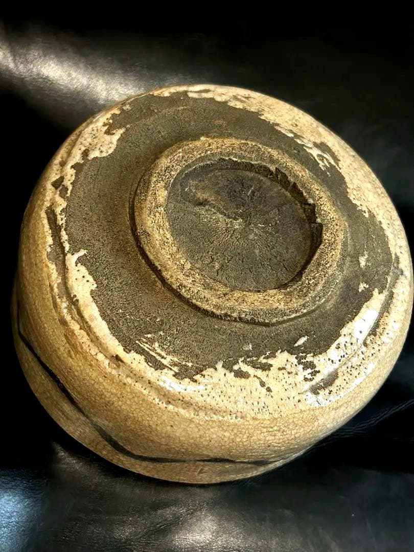 美しい古美術◾️蔵からかなり古そうな年代物の古志野焼か古唐津焼が出