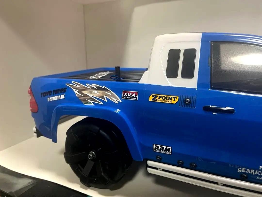 タミヤ 1/10 CC-01用 ハイラックス エクストラキャブ　ボディのみ