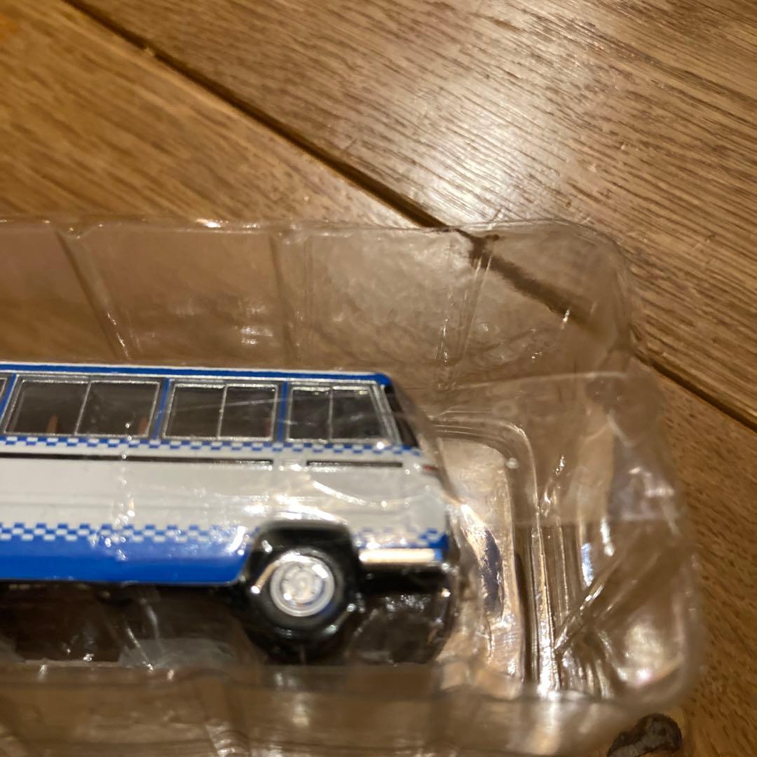 トミカリミテッド ヴィンテージネオ　ニッサン　シビリアン　ハトヤホテル