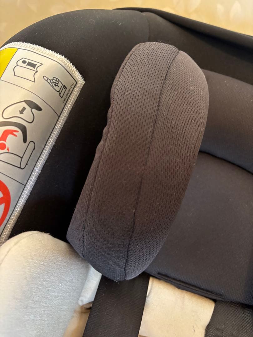 【最終値下げ】アップリカ　ベビーシート　エアキャリー