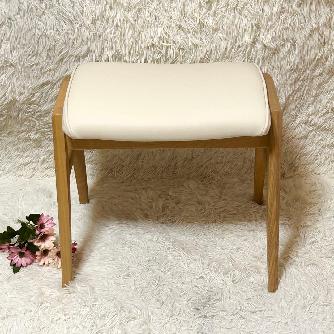 【美品】【2脚】ニトリ スツール ロレイン 3 白 黒 オットマン 椅子 チェア