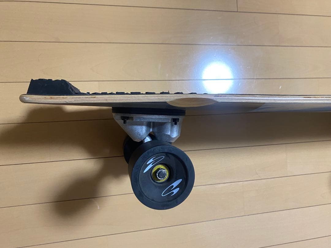 swelltech スウェルテック サーフスケート