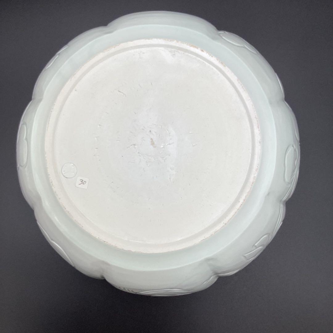 平水指 刻花草文 楽山窯 榊原勇一作 古物 桐箱入 毬花