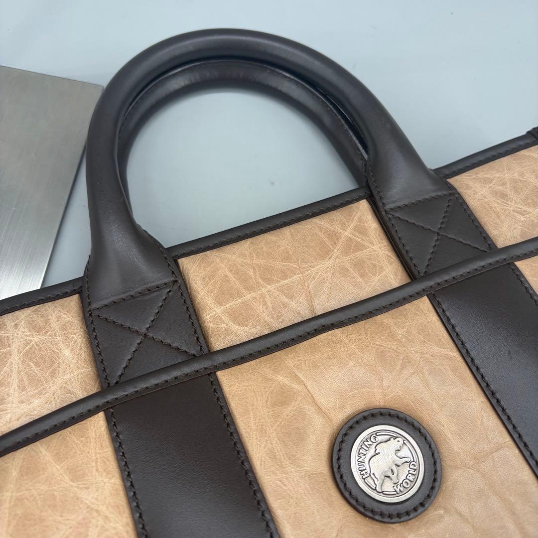 美品✨HUNTING WORLD バチューレザー ハンドバッグ